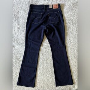 Levi's Women's 725 High Rise Bootcut Jeans Dark Blue Wash Size 33 New with Tags